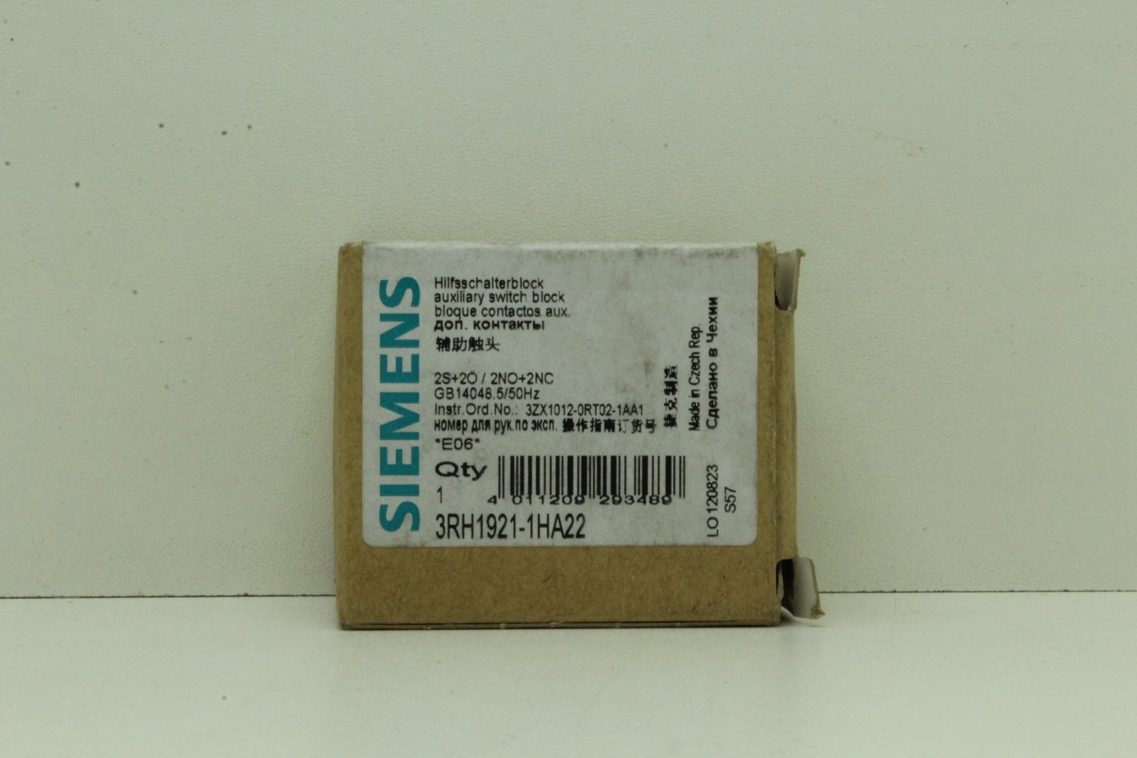 Siemens 3RH1921-1HA22 Auxiliary Switch Block "New & Original Packaging"
