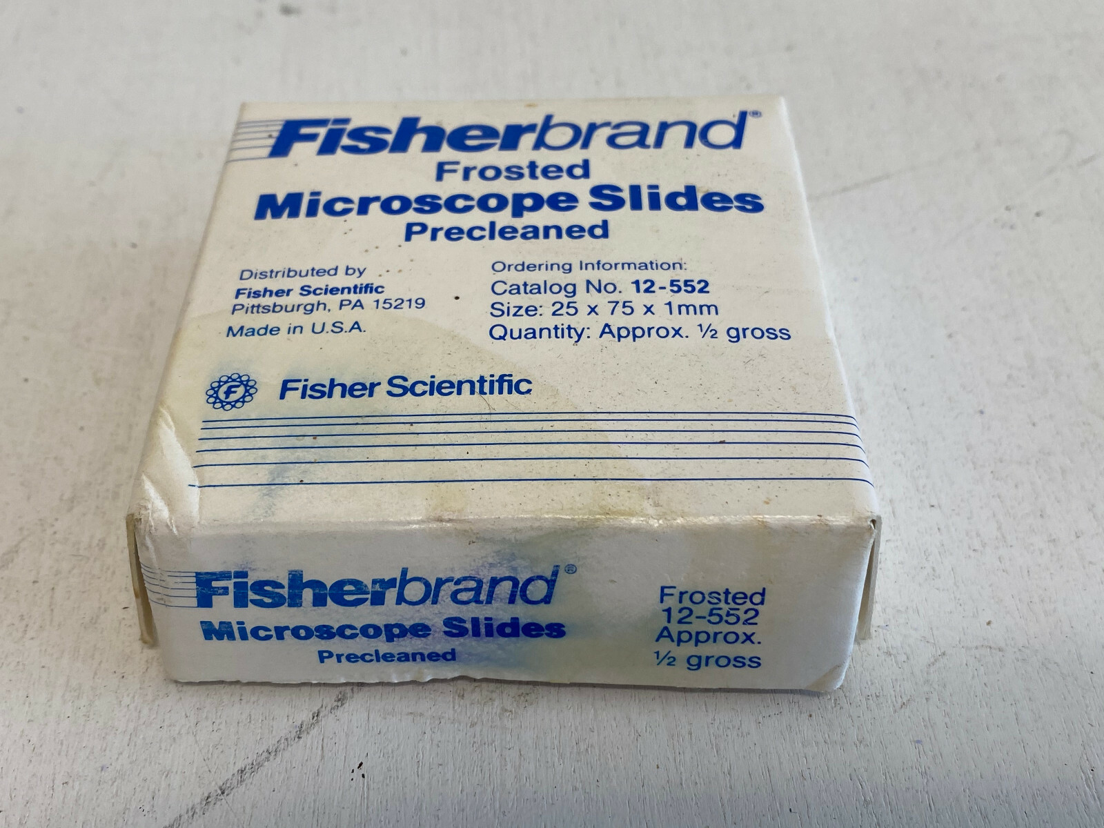 ZZ10: FISHERBRAND 12-552 Frosted MICROSCOPE SLIDES (30 slides)
