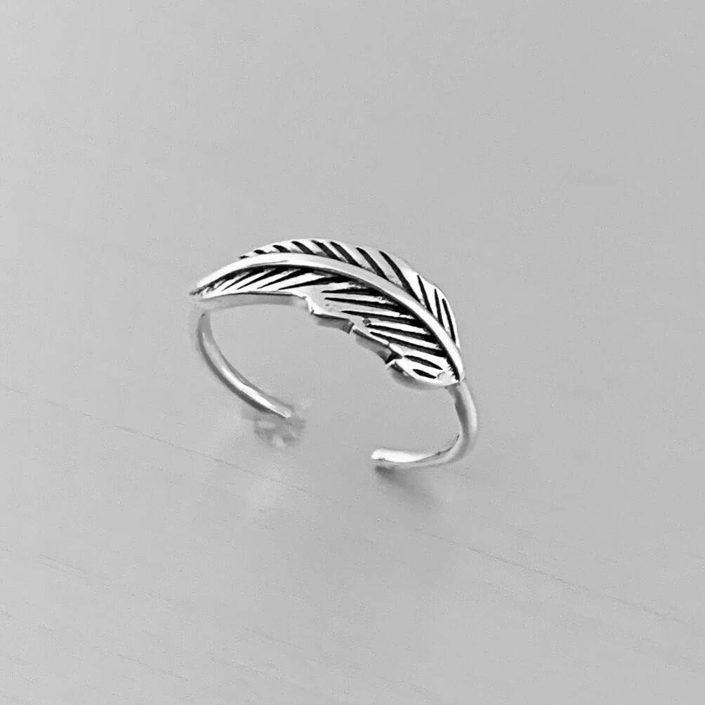 Sterling Silver Angels Wing Toe Ring, Silver Ring, Feather Ring, Religious Ring