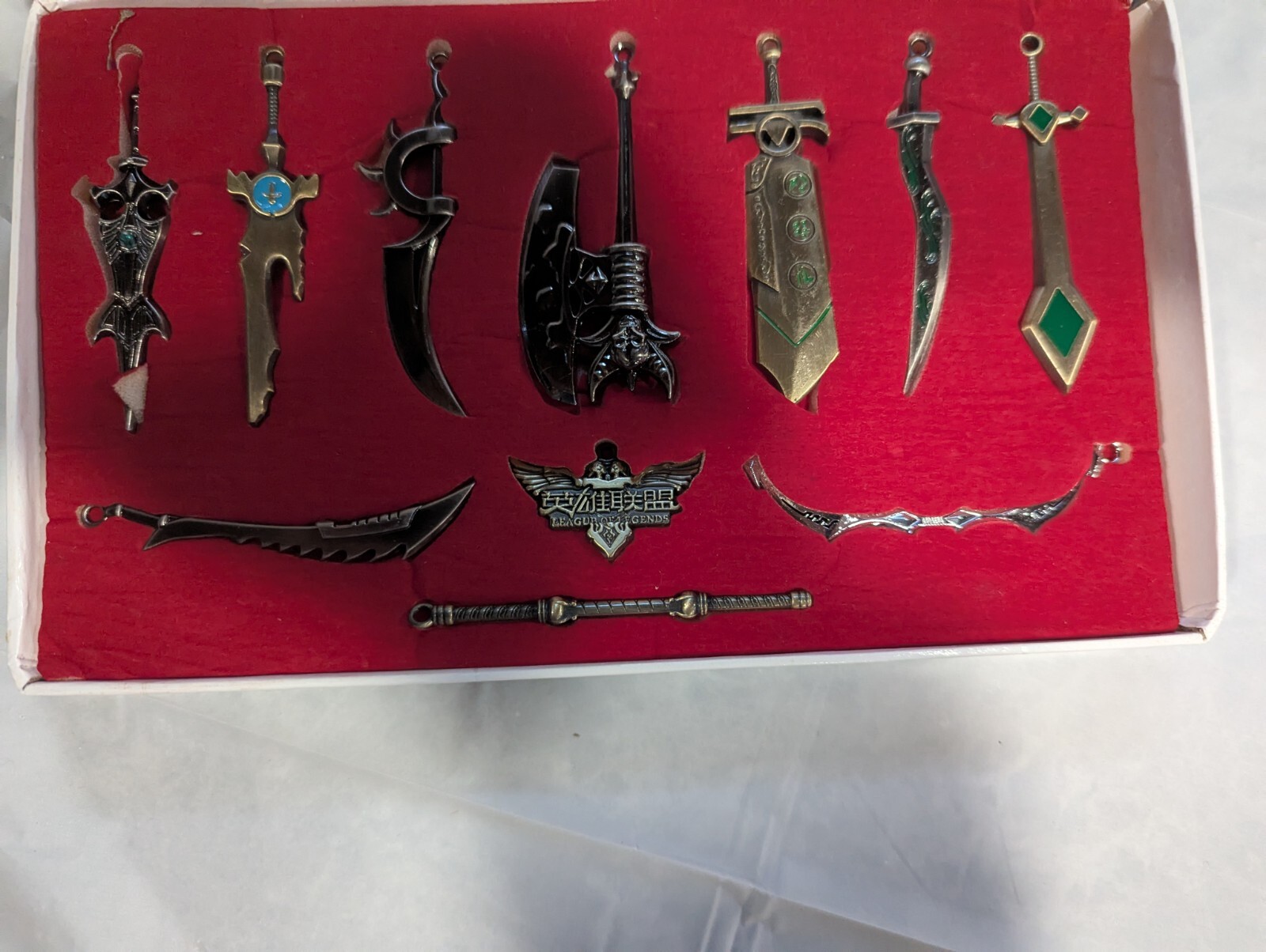 League Of Legends 11 Piece Set