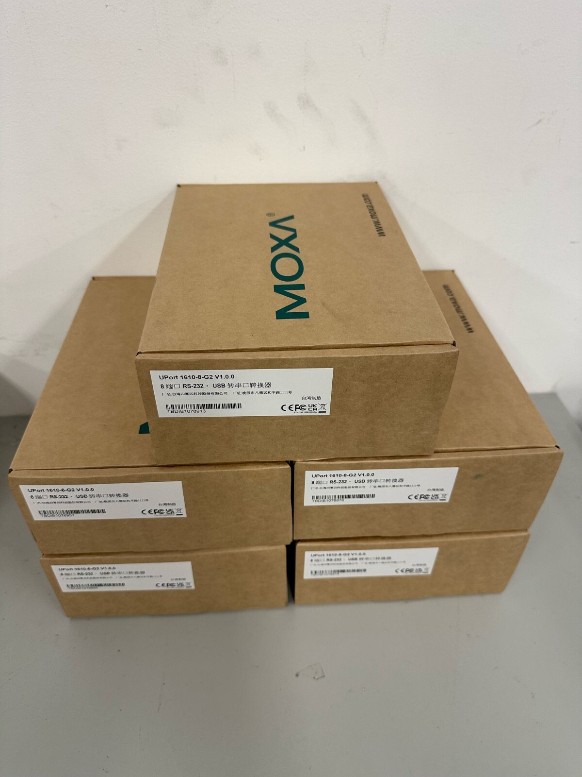 Moxa UPort 1610-8-G2 USB-to-Serial Hub, 8-Port RS-232, V1.0.0, New in Box