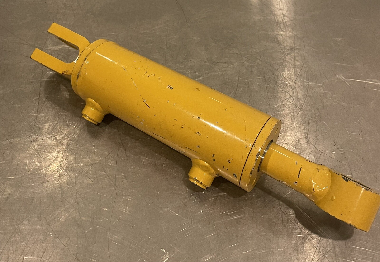 1082579 Hydraulic Lift Cylinder 108-2579 NEW! FREE SHIPPING!