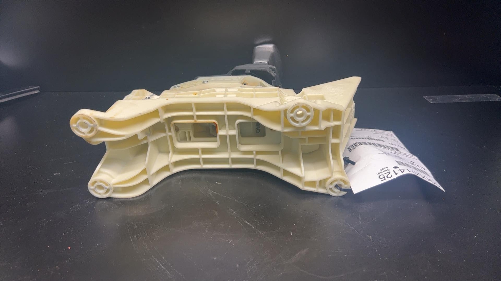 19 KIA OPTIMA Floor Shifter