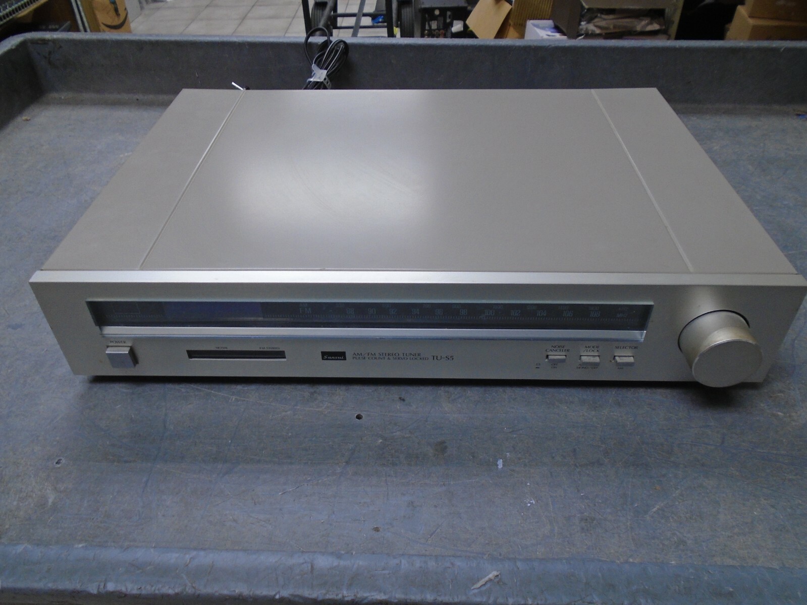 Sansui TU-S5 AM/FM Stereo Tuner