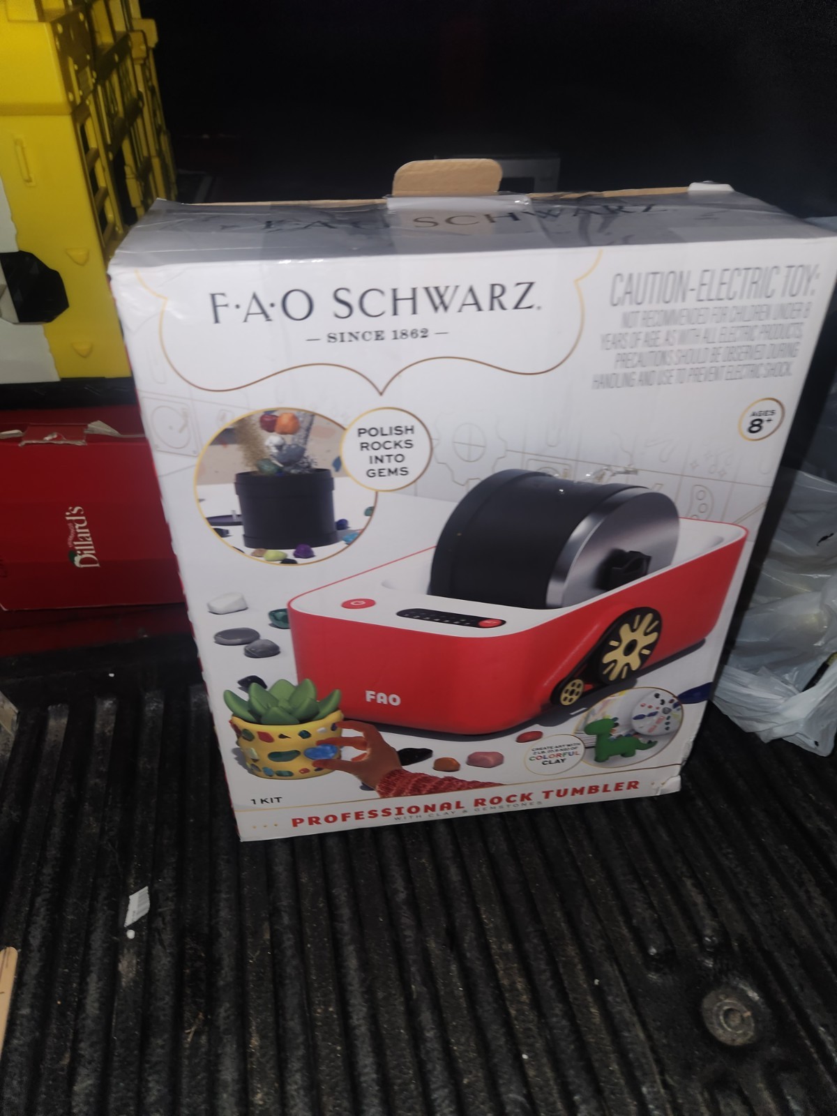 FAO Schwarz Toy Kids' Rock Tumbler with Clay and Gemstones - 22pcs