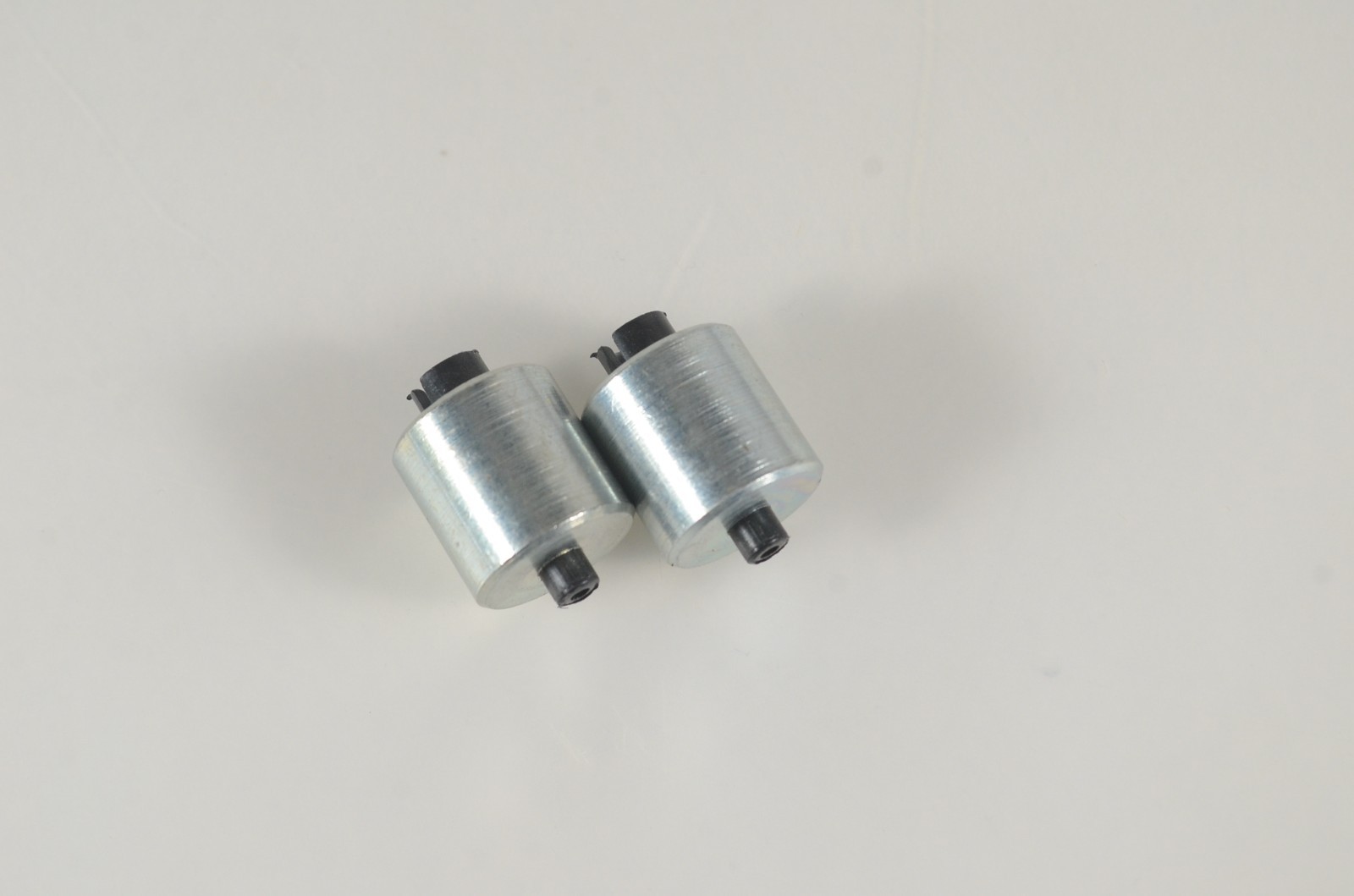Atlas HO GP SD Locomotive Flywheel - Shaft Back - 700127 - Set of 2