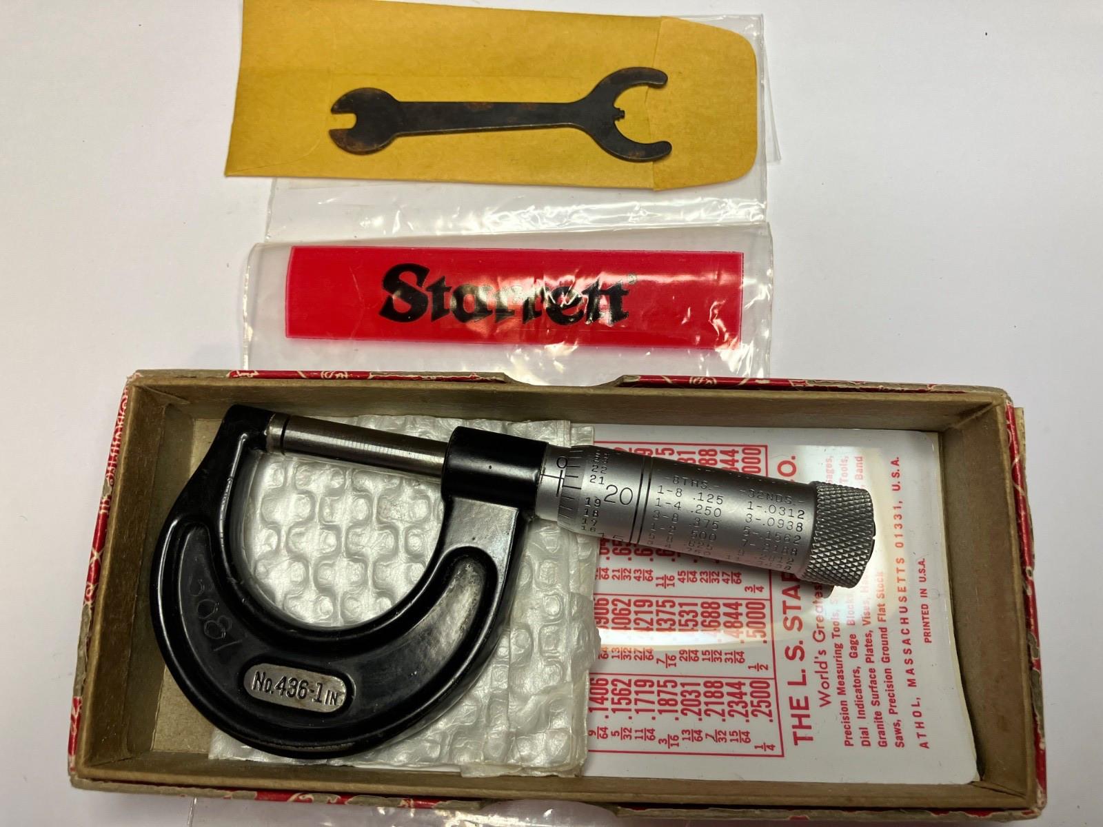 Preowned Starrett Micrometer. (0-1") In very nice condition.