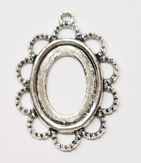 12 of 18x13mm Antique Silver Scalloped Thin Rope Floral Pendant Settings 30x23mm