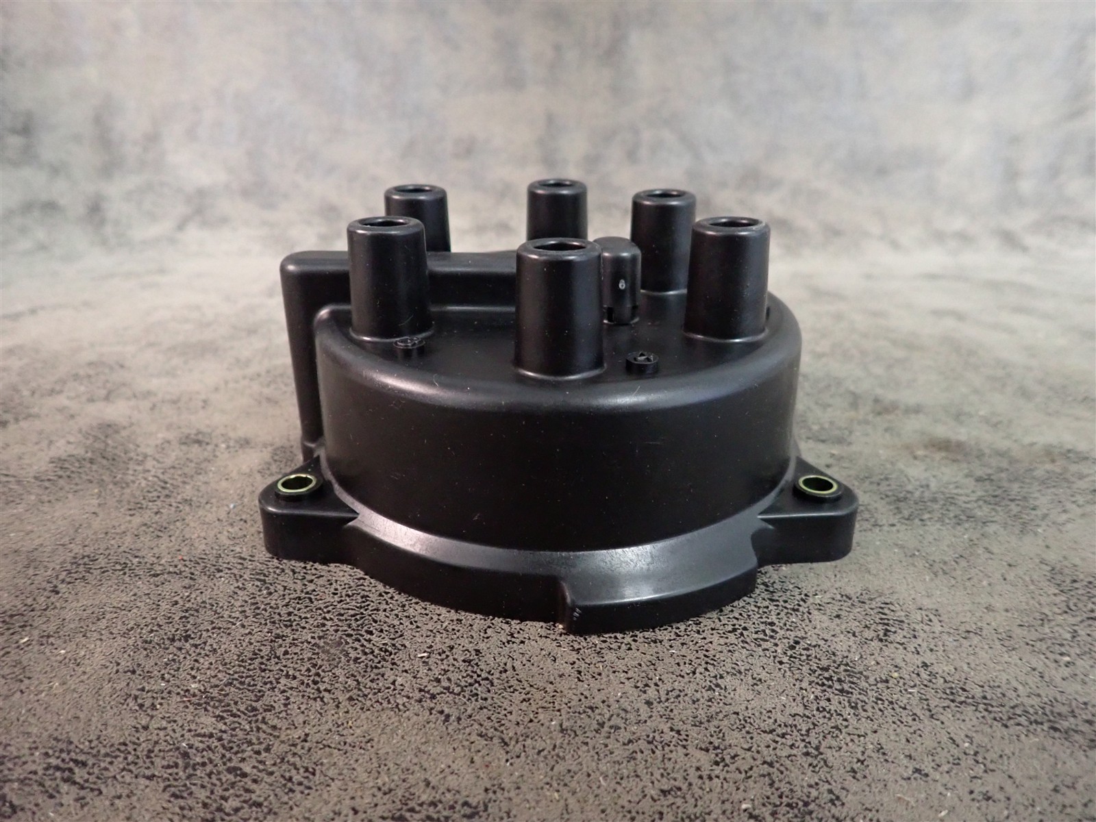 NEW WVE 5D1234 Distributor Cap (G218)