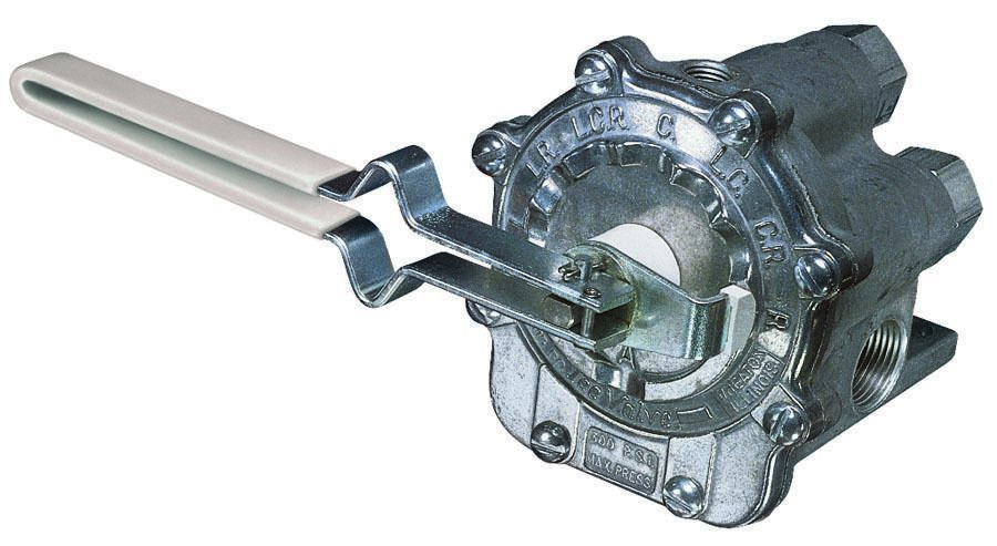 TeeJet 3/4" TeeValve Control Valve | AA17L