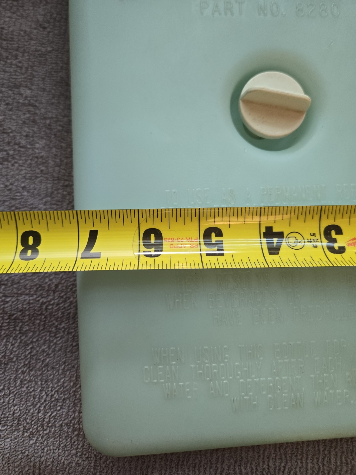 Vintage GOTT Refreeze Beverage Bottle Ice Chest Cooler Insert 8280