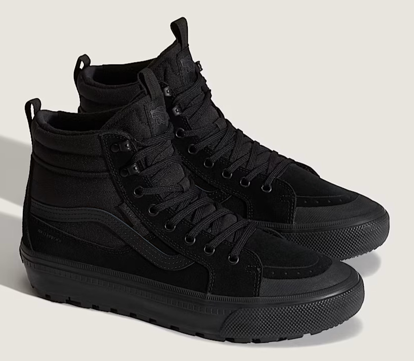 Vans Sk8-Hi Waterproof Insulated Shoe Black / Black Cushioned Mens Winter Boots