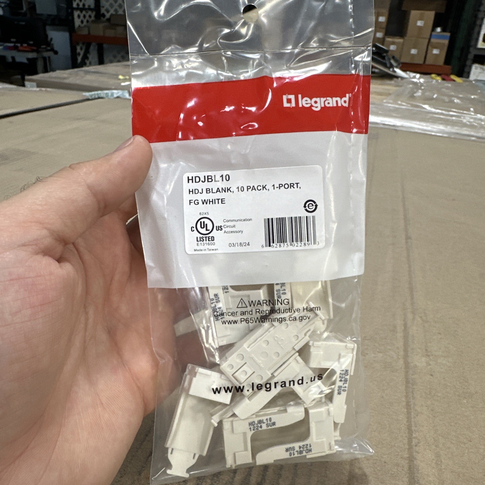 OR-HDJBL10 - Ortronics HDJBL10 Clarity High Density Jack (HDJ) Blank Modul