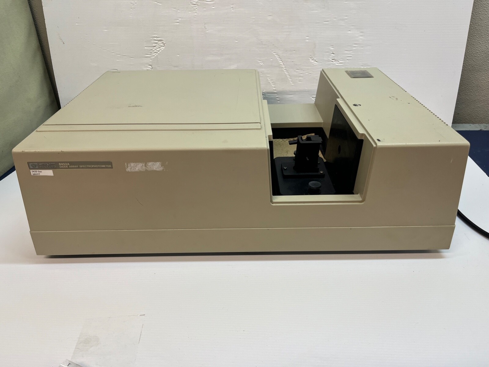 HP 8452A Diode Array Spectrophotometer S8037