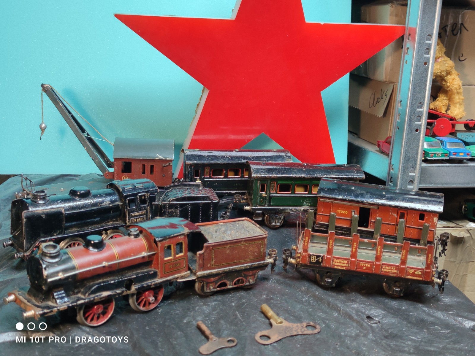 VINTAGE TRAIN MODEL TABLETOP EDUCATION SCHOOL LAB DESKTOP USSR CCCP SOUVENIR
