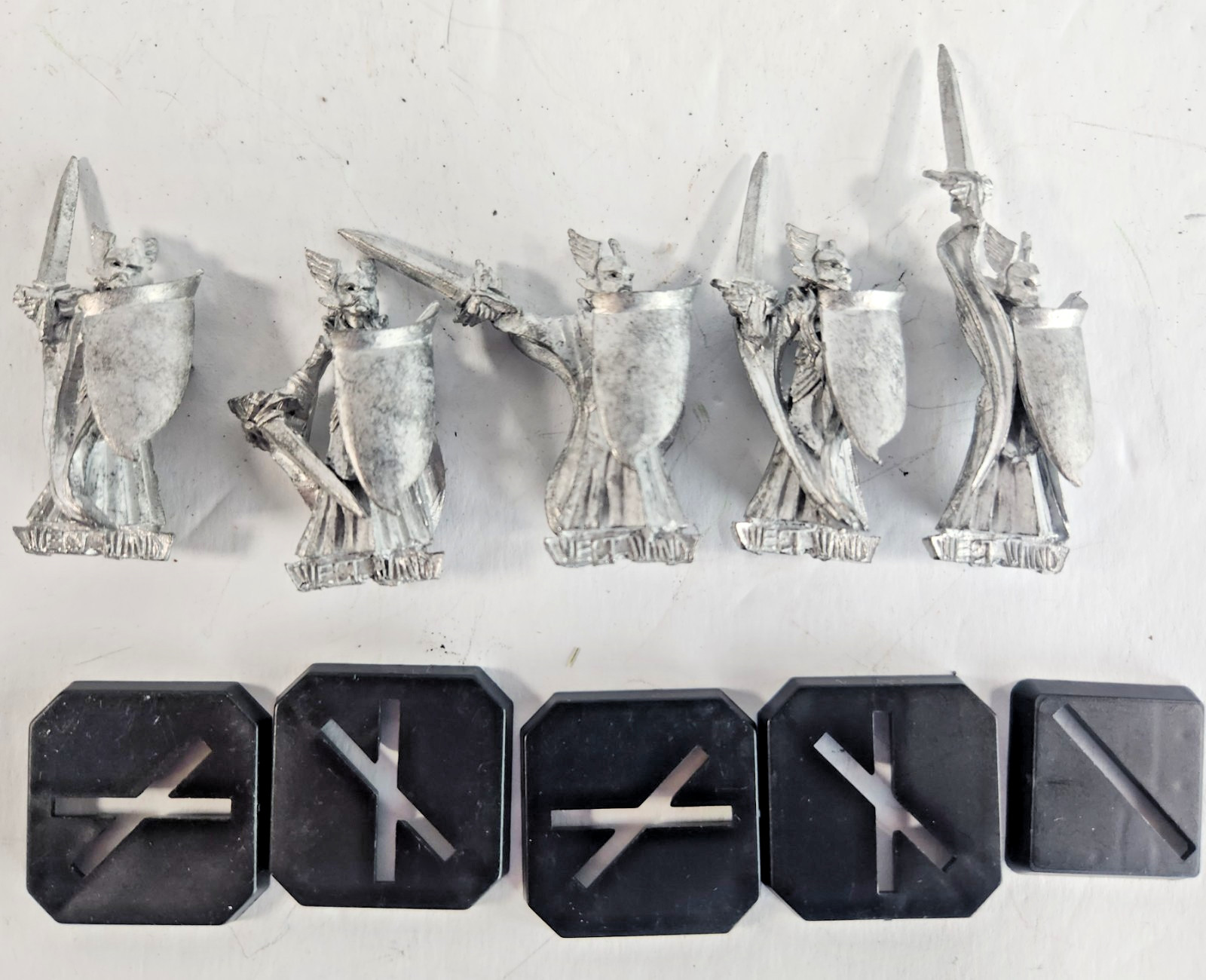 WARHAMMER LOTR D&D PEWTER MINIATURES SET OF 5 WEST WIND FANTASY FIGURES NEW
