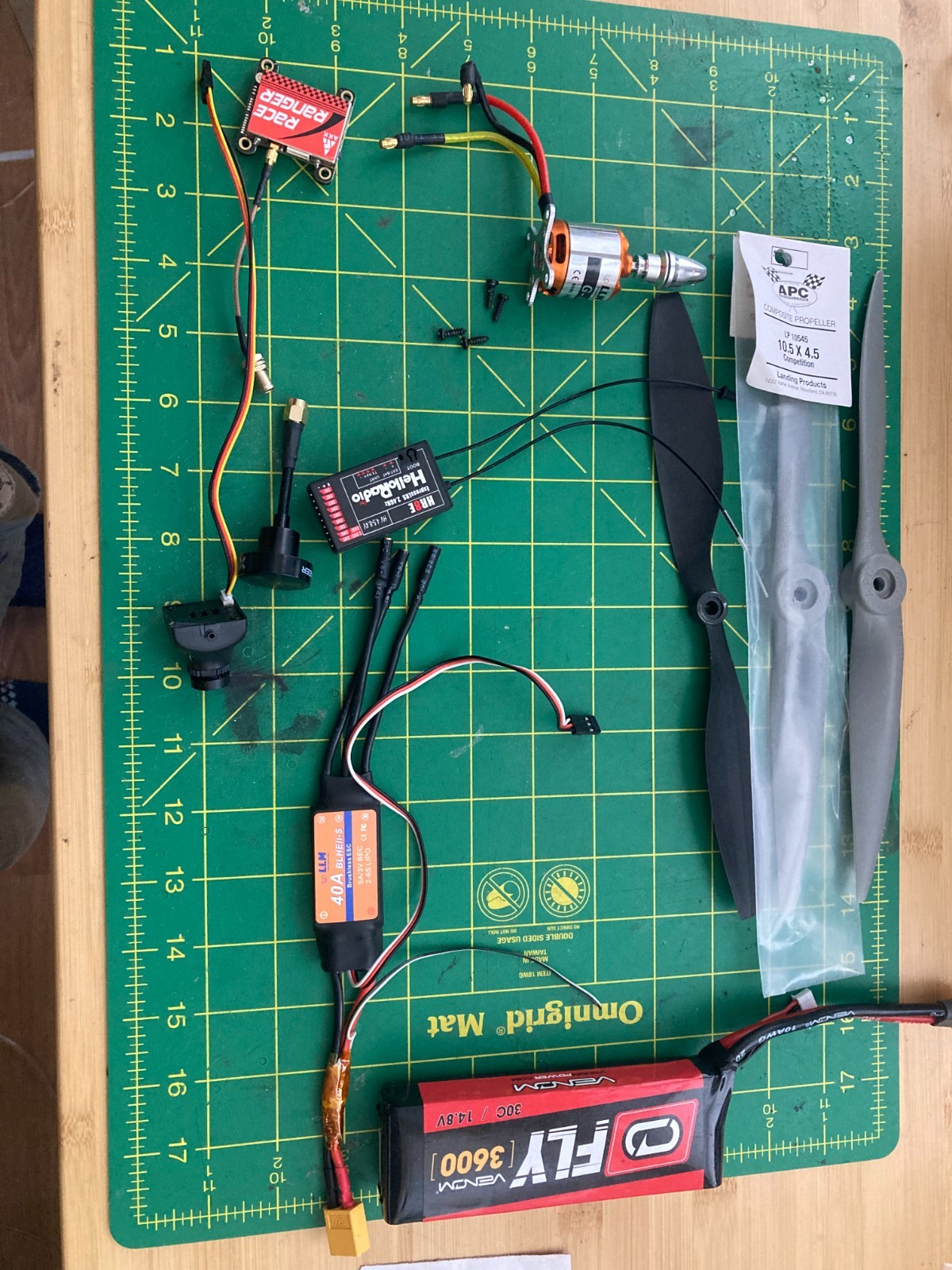 Complete FPV plane electronics kit! All you need to populate your airframe