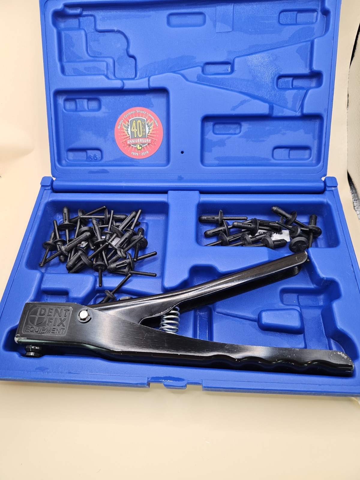 Spitznagel Dent Fix Equipment Slimline Plastic Riveter Tool Kit Slim-fit Rivets