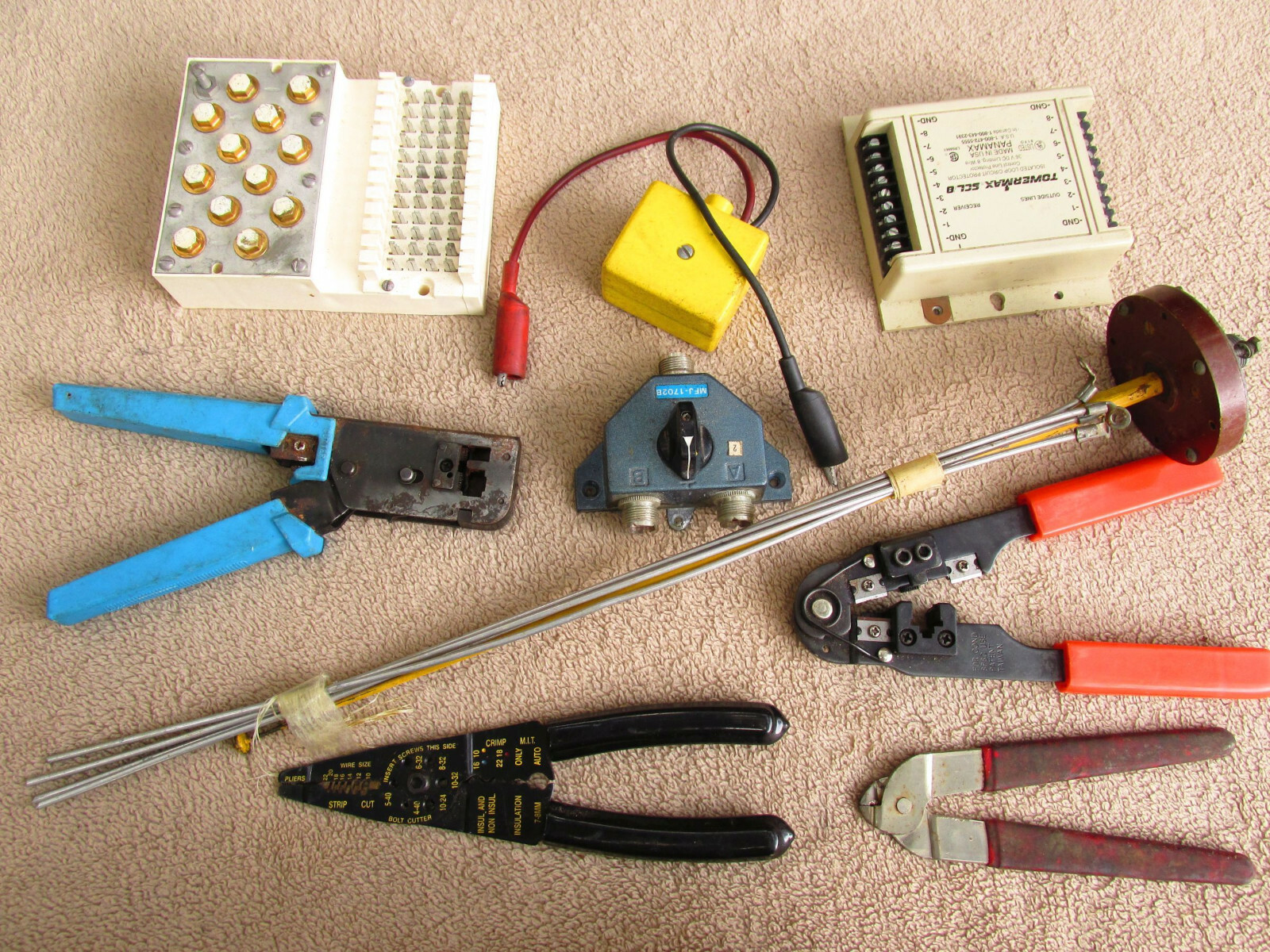 VINTAGE USED Antenna Selector Crimper Tool LOT HAM & CB RADIO MIXED Patch KK