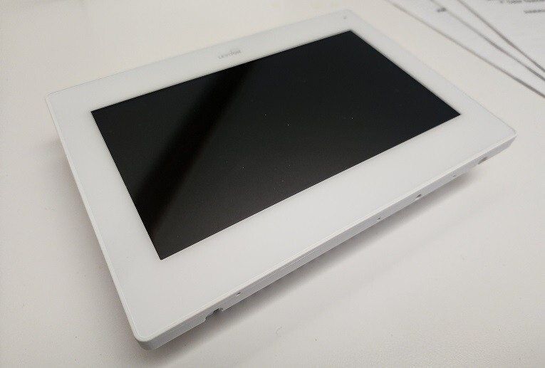 HAI (99A00-1) OmniTouch 7 Touchscreen White With manual on USB drive