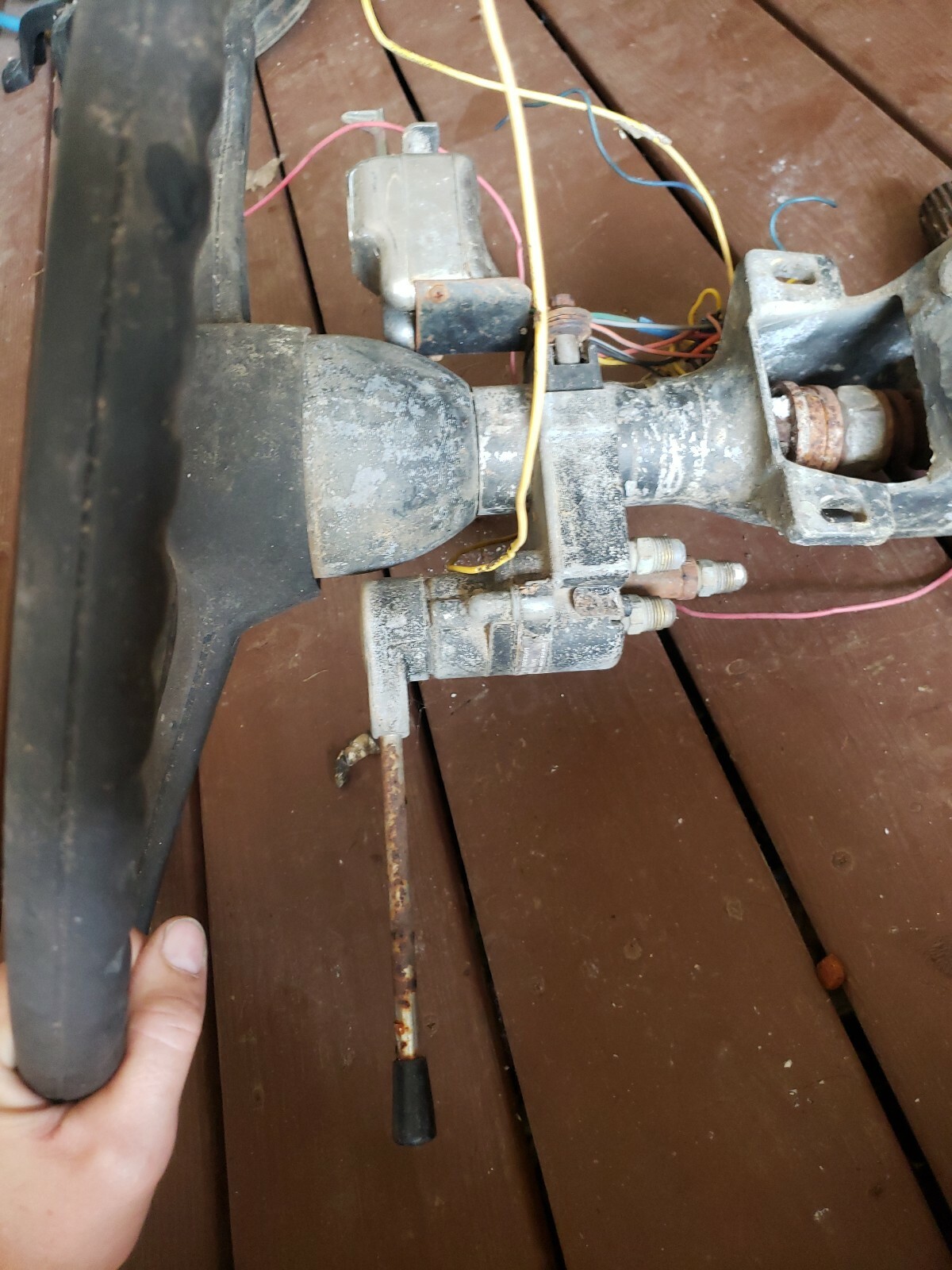 Mack Truck Steering Column Assembly w/ Wheel 12QC56BM