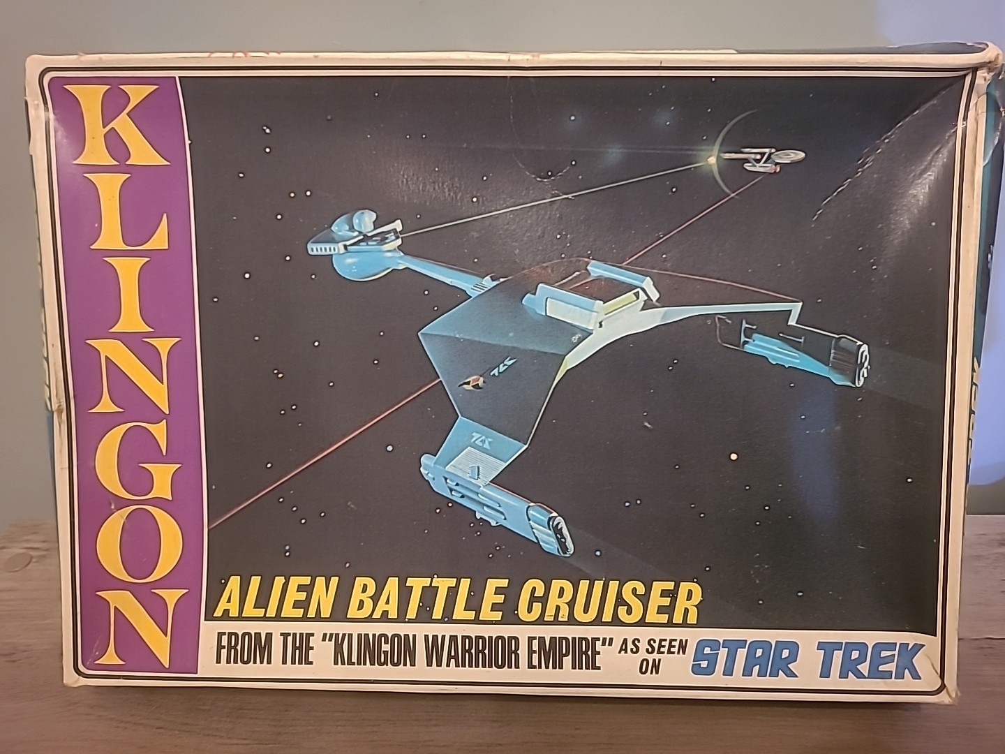 Vintage 1968 KLINGON Battle Cruiser Star Trek AMT Model Kit