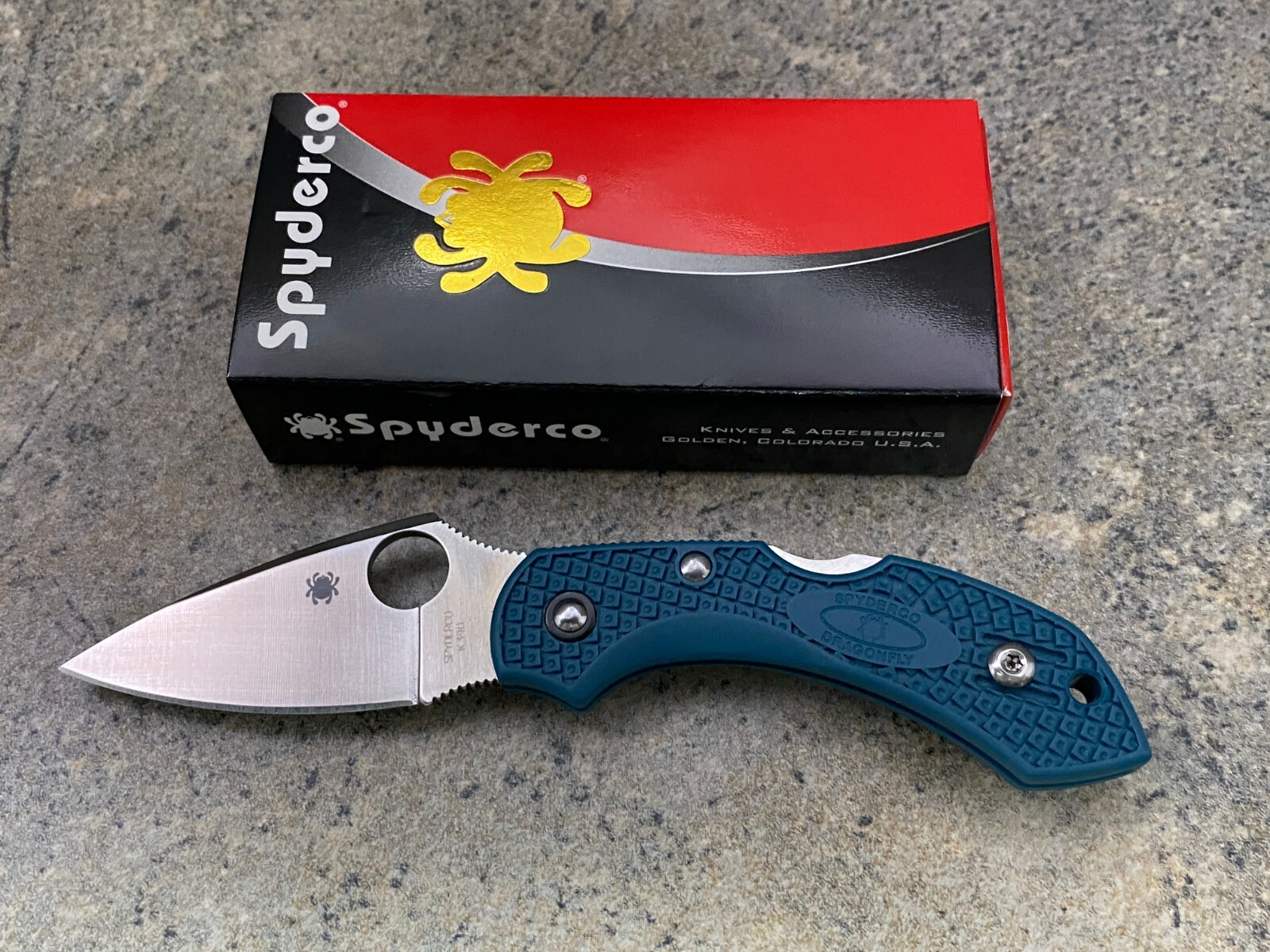 Spyderco Dragonfly 2 Lightweight K390 Knife C28FP2K390 Plain Edge Blue Handle