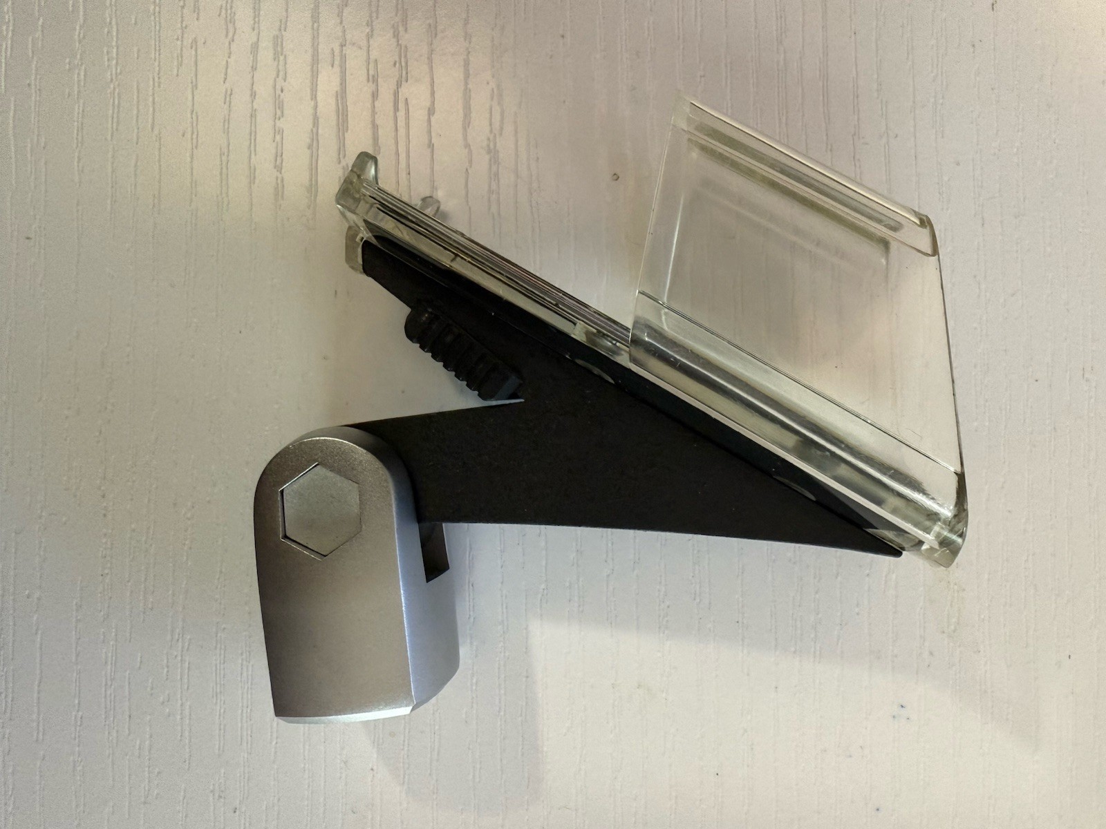 MD441  Sennheiser  Holder / Stand Adapter (NOS, Vintage)