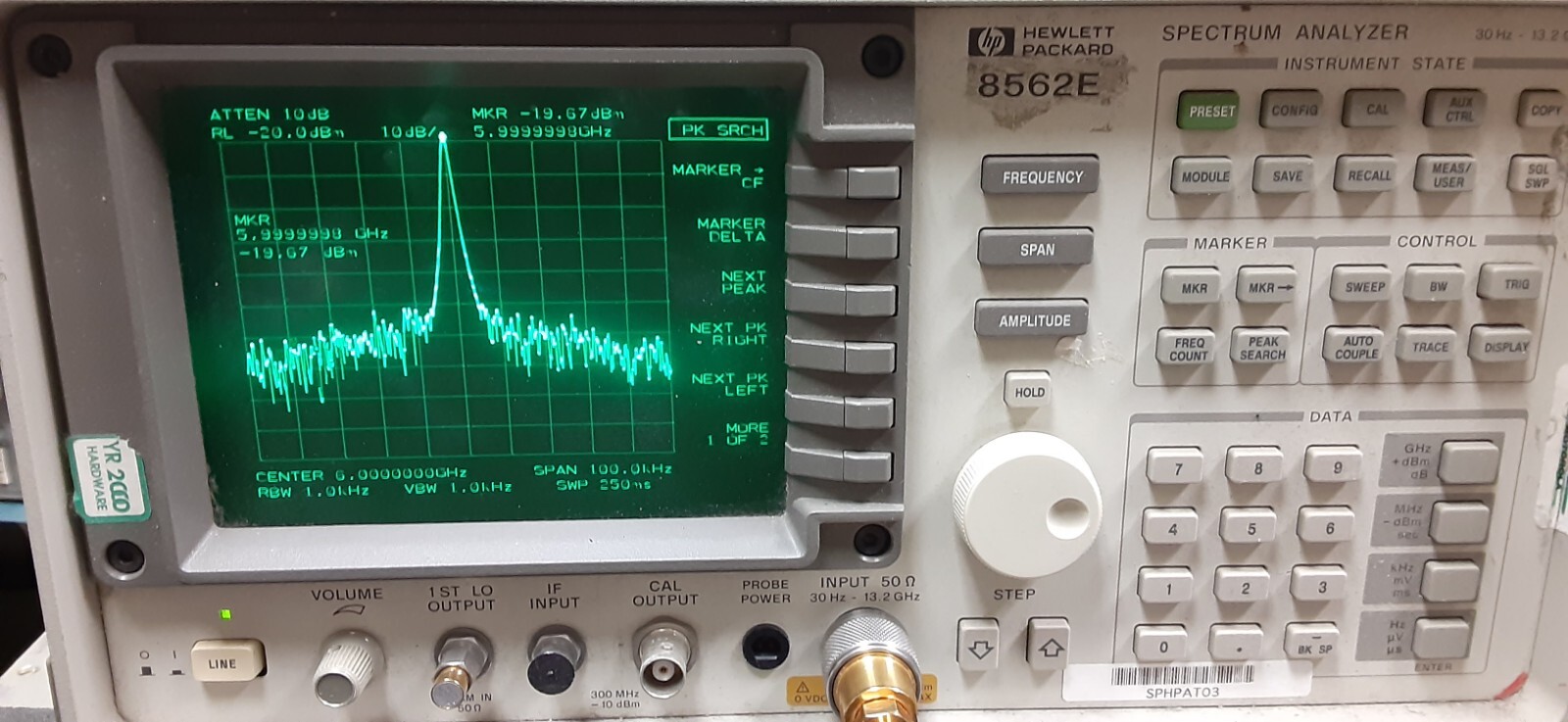 HP 8562E Spectrum Analyzer 9kHz to 13.5GHz BRIGHT DISPLAY with Memory Module