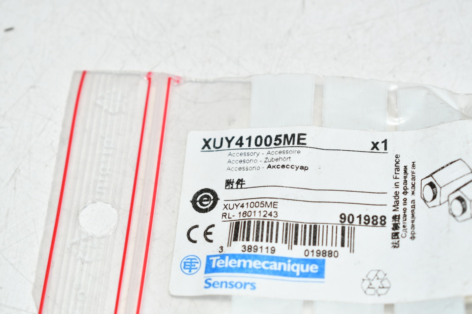 NEW Telemecanique XUY41005ME Focusers For Diffuse System Fiber Optics