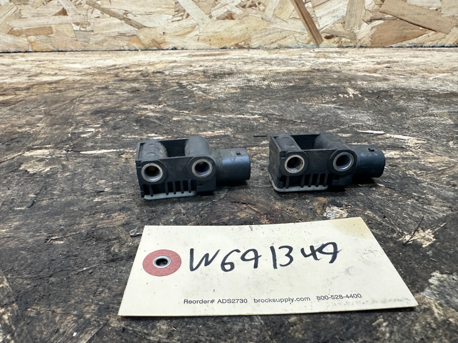 BMW 2003-2010 E83 X3 FRONT IMPACT SENSOR 2PC SET OEM 3420817