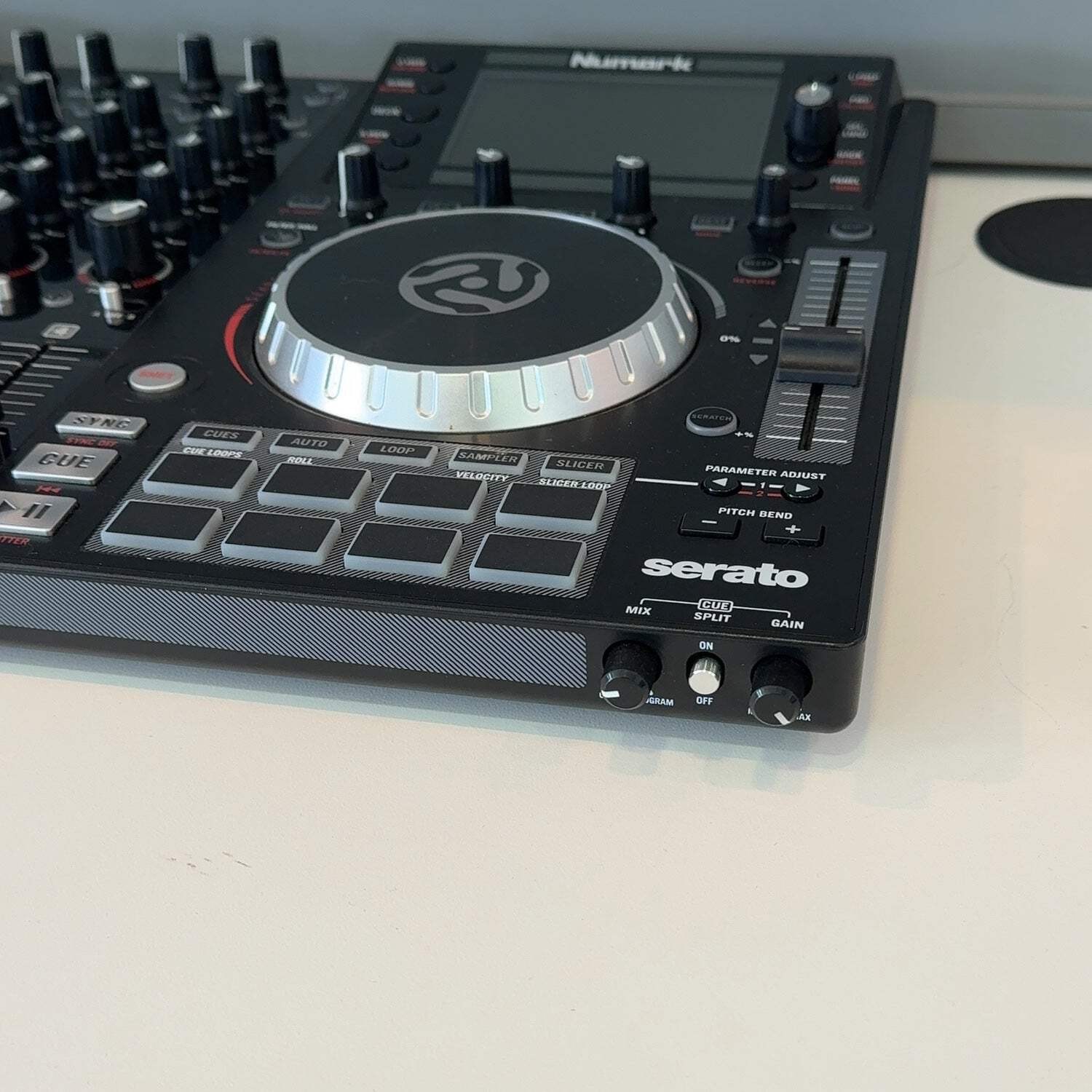Numark NVII 4-Channel Dual Deck Controller