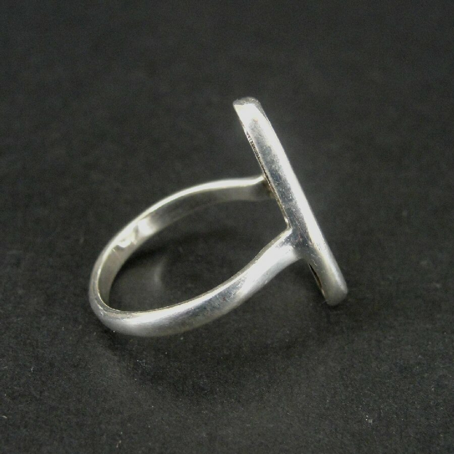 Ring Silver Teardrop Open Shape Design Sterling 925 Size 6 Band Ring