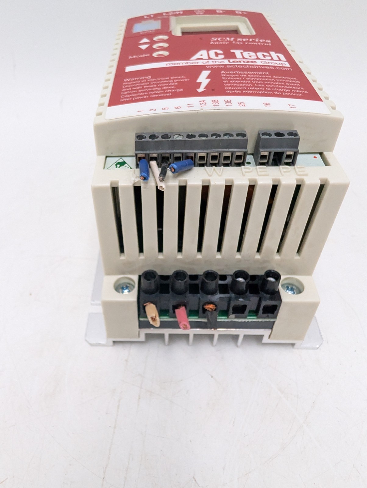 Lenze SM005S AC Tech SCM Series Basic Controller Variable Frequency Drive J3D