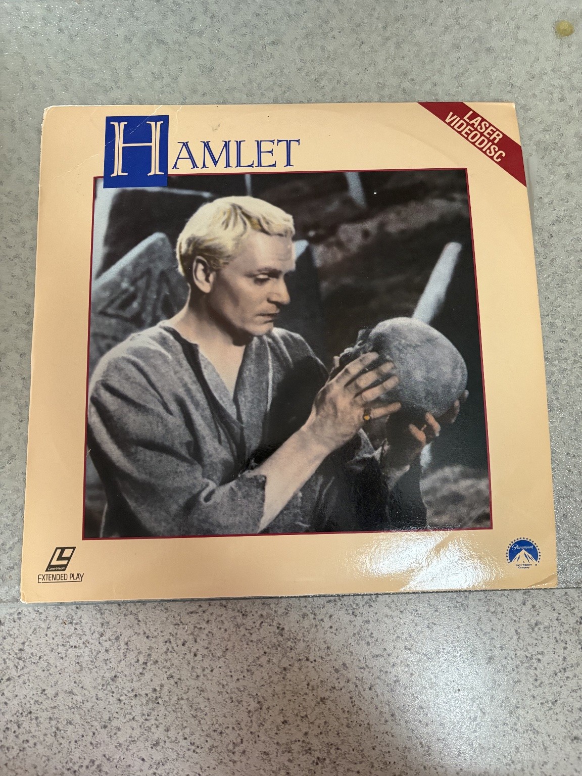 Hamlet LaserDisc 1948 Drama Classic Laurence Olivier Paramount