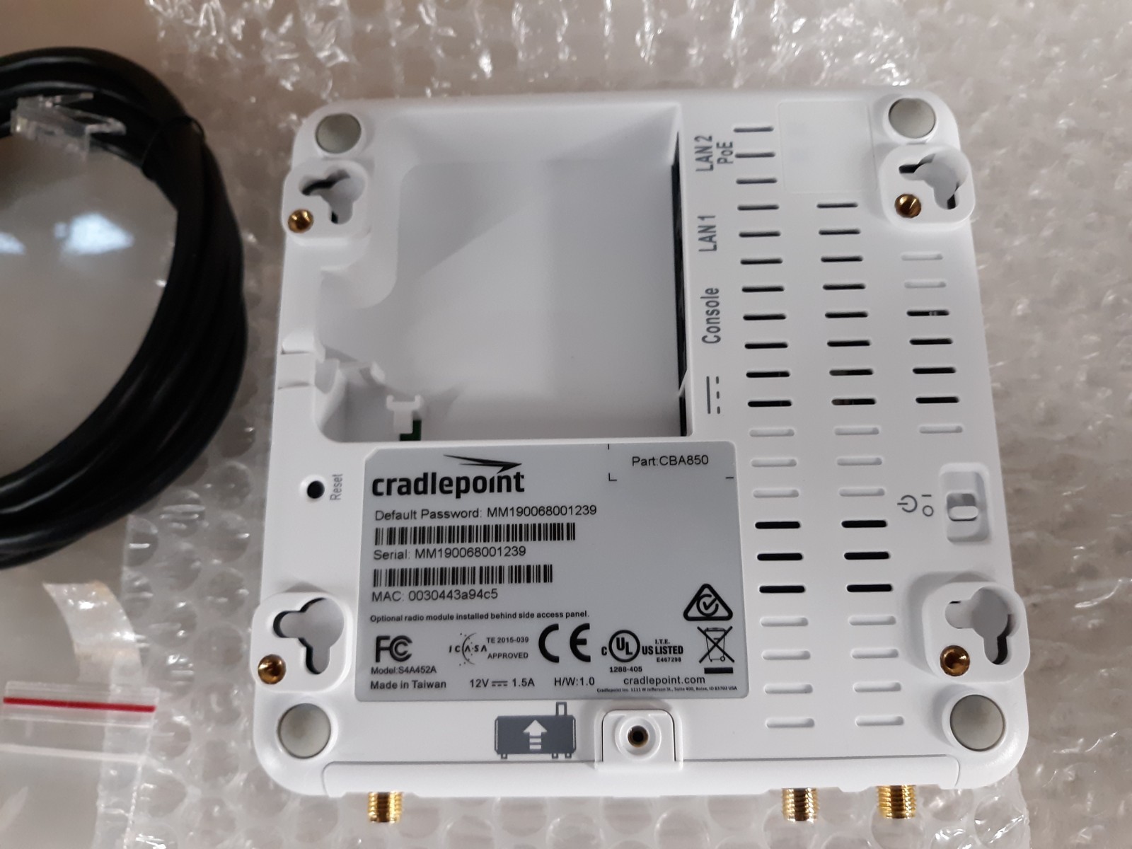 Cradlepoint CBA850 Mobile Broadband Router NEW *OPEN BOX*