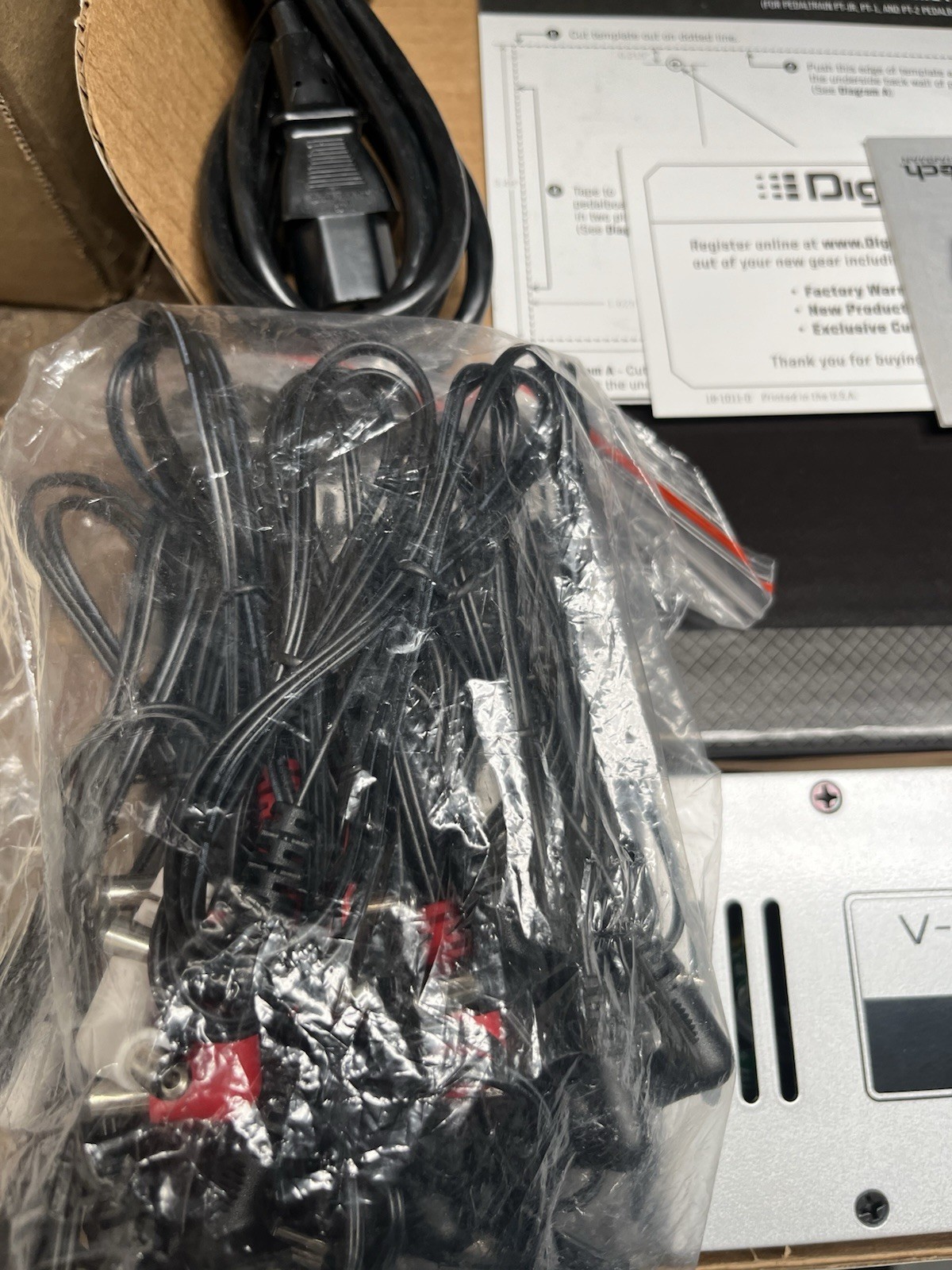 Digitech V 10 Power Block Premium Isolated Power Supply