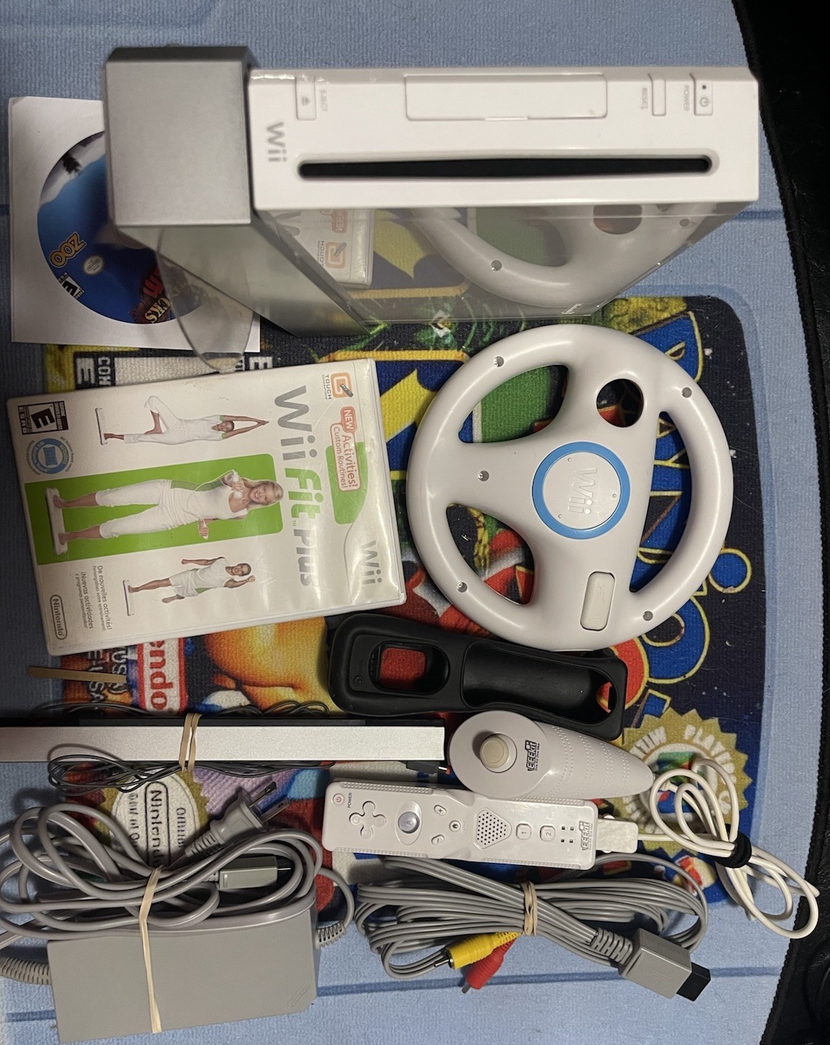 Nintendo Wii Console - White Backwards Compatibility W/ Wii Race Bundle