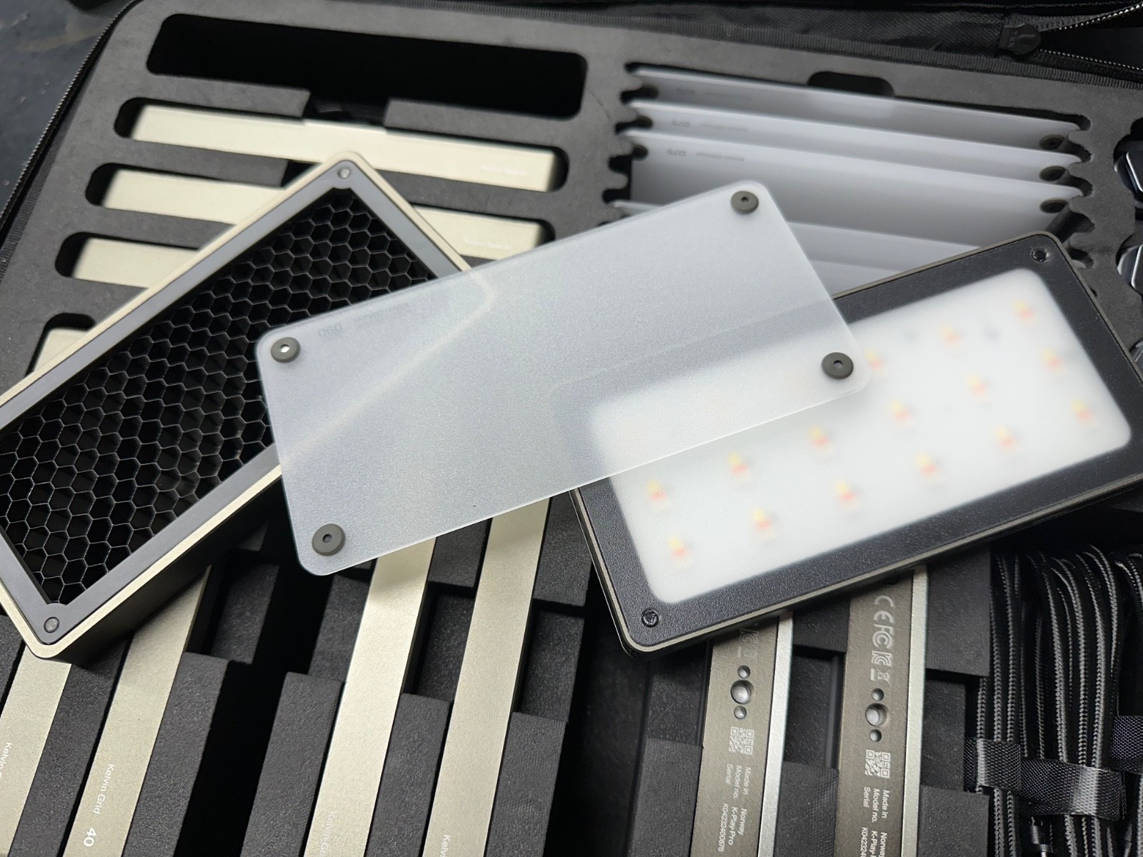 Kelvin Play Pro (3 Light Kit)