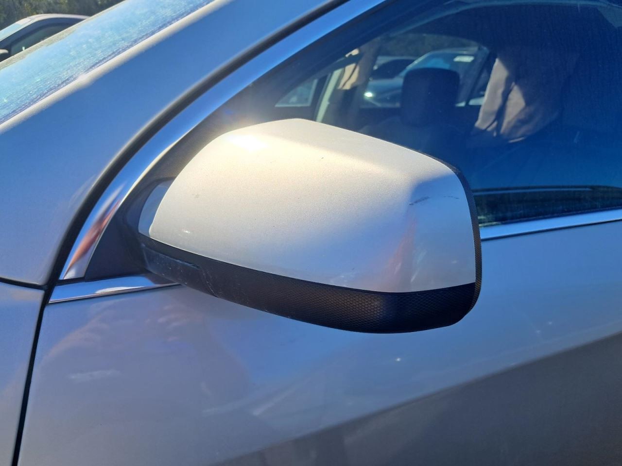 EQUINOX 2014 Glove Box 4831637