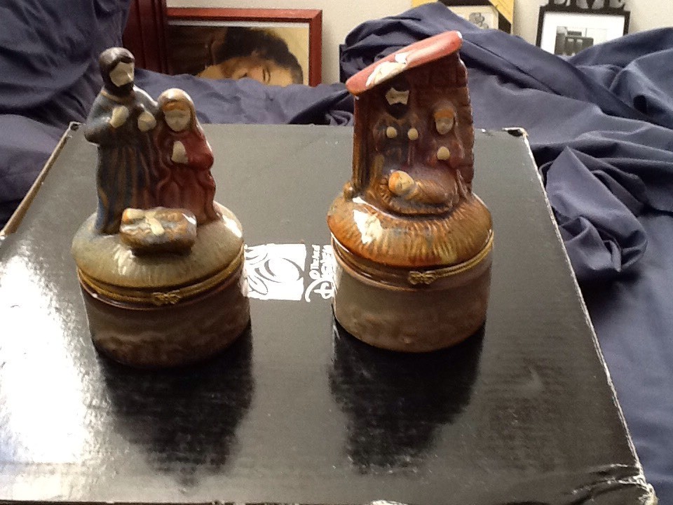 Set of 2 Nativty Keepsake Boxes