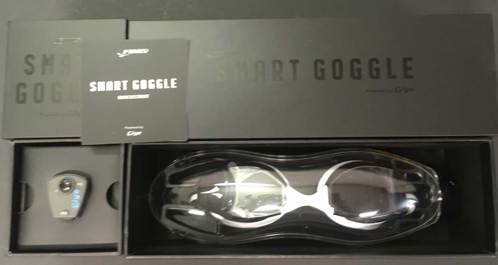 NEW FINIS Smart Real-Time Sport Pro Swimming Goggle MAX White Clear Lens Goggles
