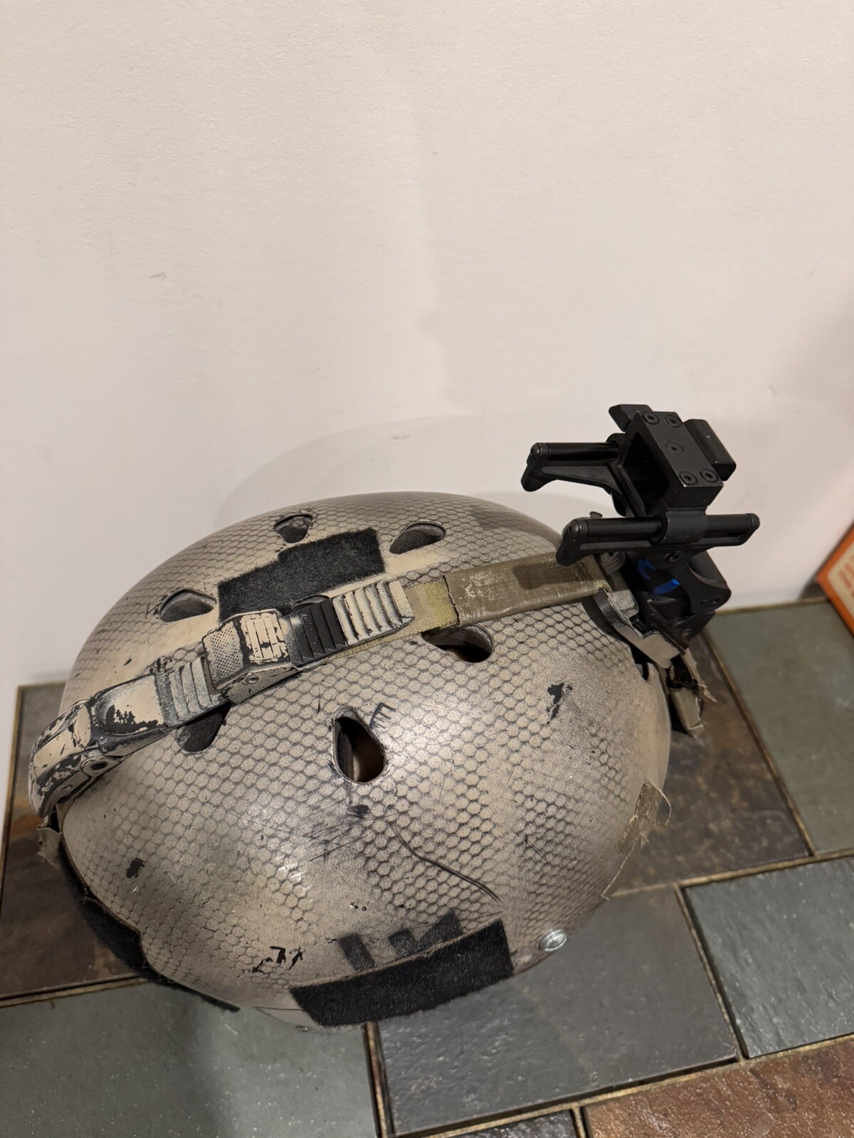 OLDGEN SOF BUMP SKATE HELMET MICH ACH MEDIUM CAG DEVGRU NSW MILITARY SURPLUS