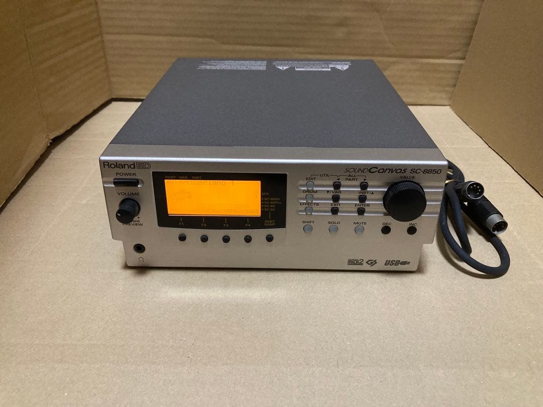 Roland SC-8850 Sound Canvas MIDI Sound Module Synthesizer