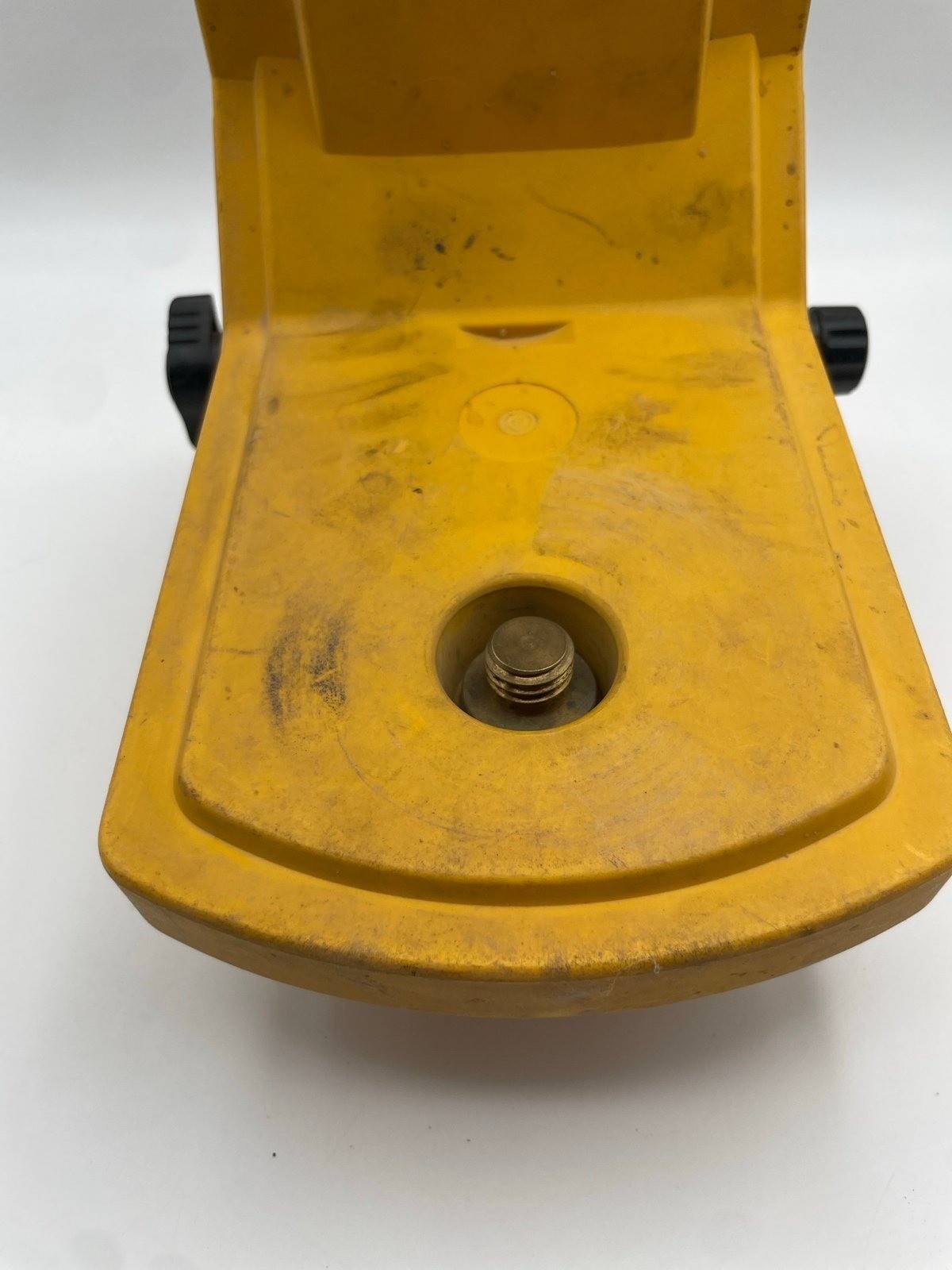 Wall Mount Bracket for Dewalt DW077 Rotary Laser