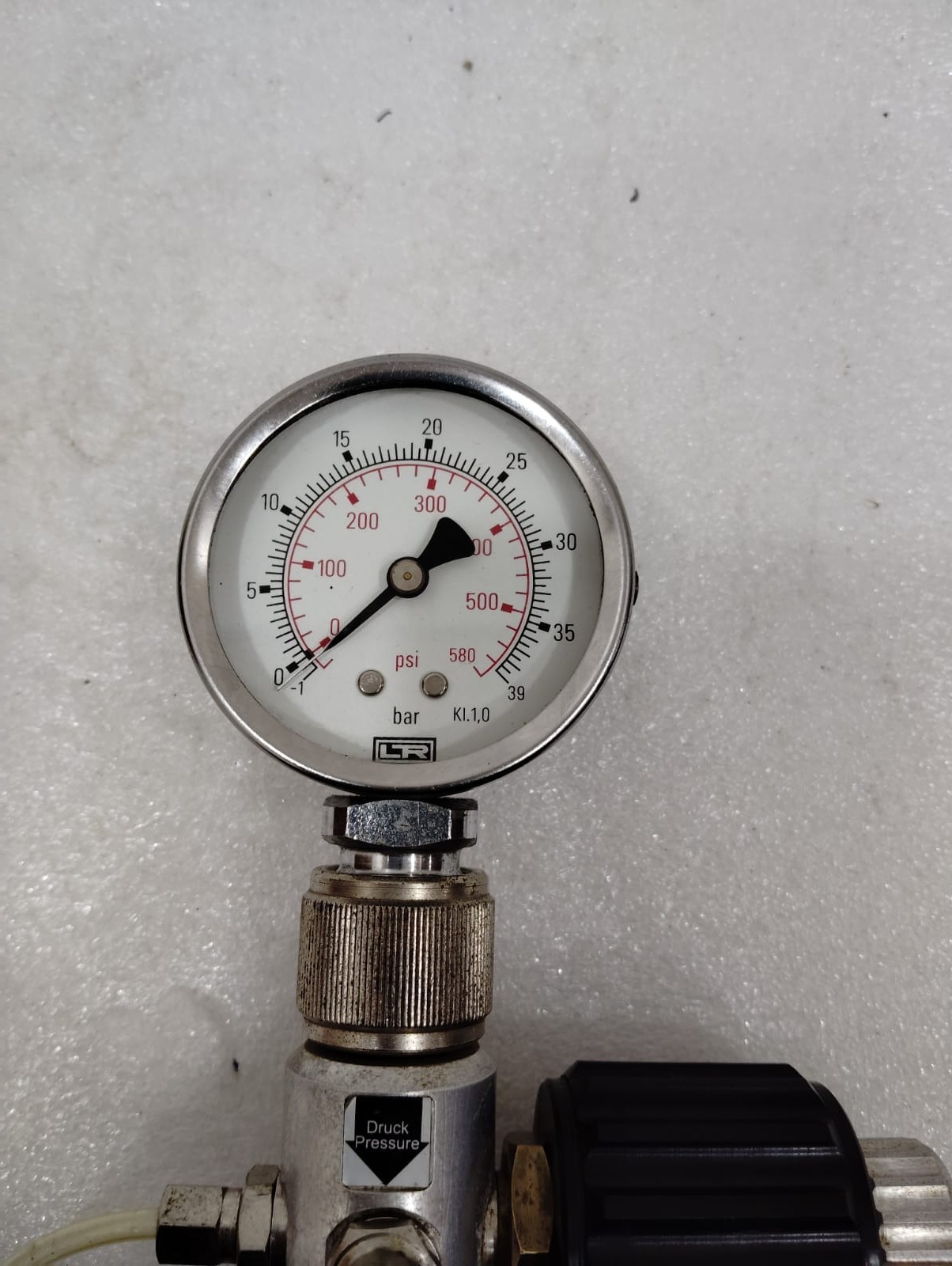 LR-CAL LPP-30 Pressure Calibrator Hand Held Test Pump LPP30
