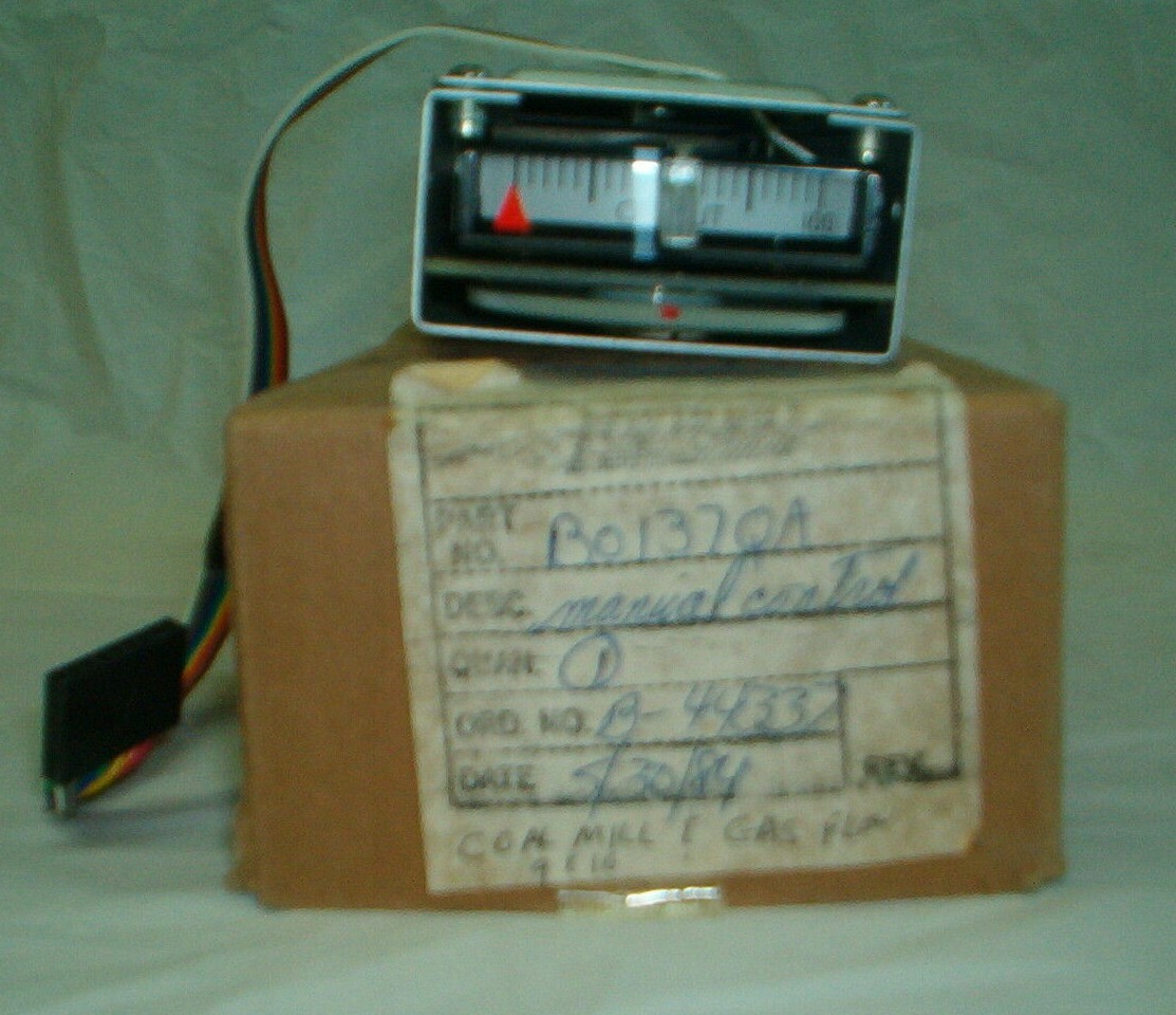 B0137QA F 090 2A8411 Foxboro Manual Control "NEW"