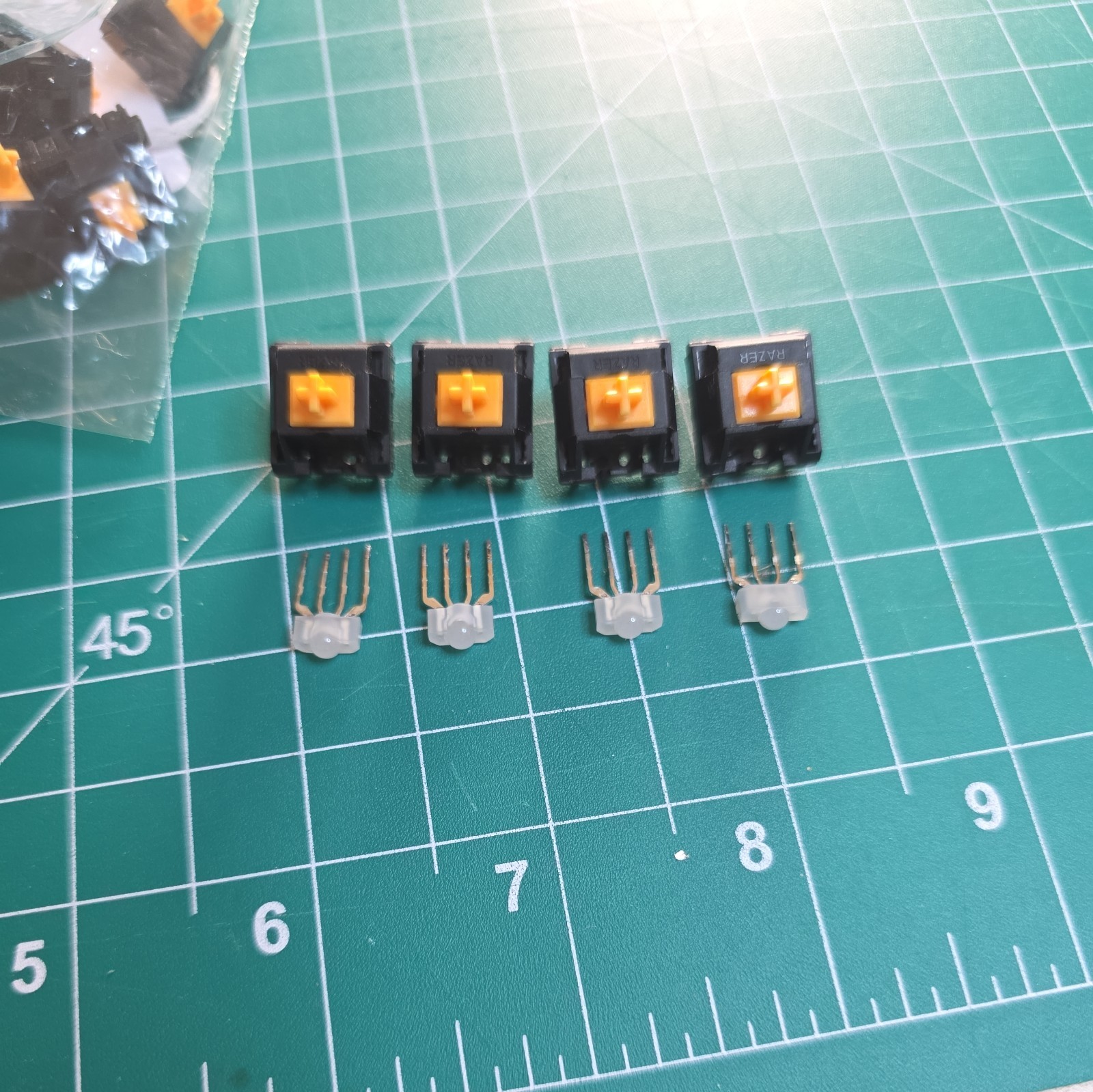 Replacement Swtiches for Razer BlackWidow Chroma V2 (LED Included 10PK)