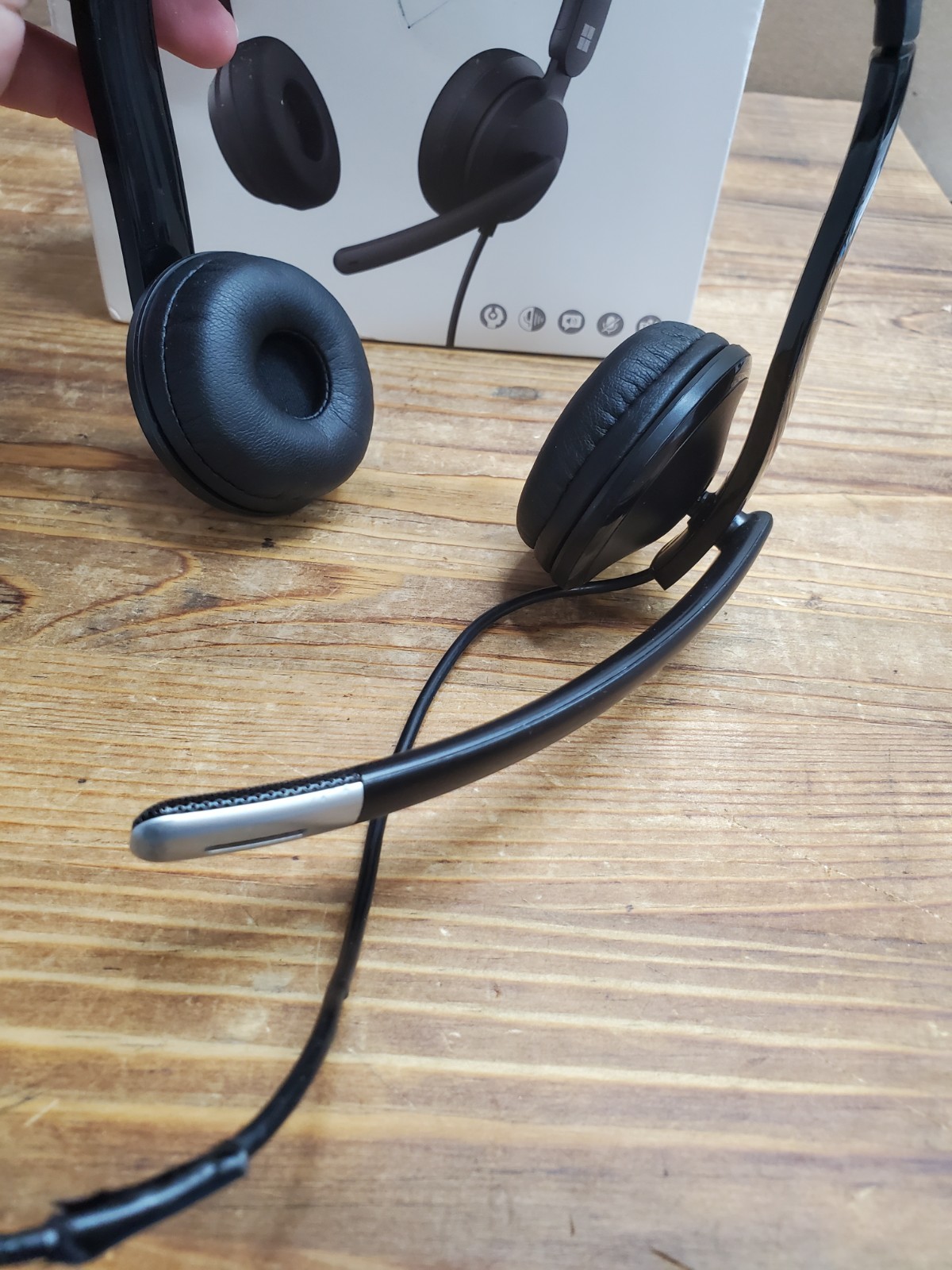 Microsoft Microphone Modern USB-C Headset New Sealed Model 2026
