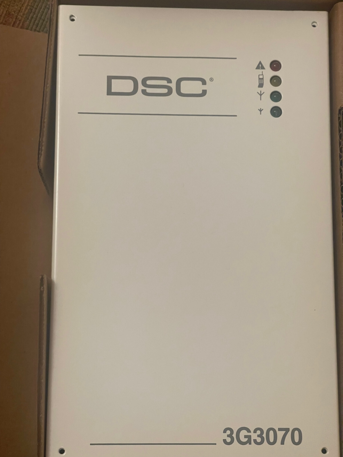 BRAND NEW WITH BATTERY DSC 3G3070 USA 3G Wireless Alarm Communicator